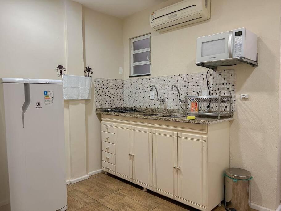 Apto Em Copacabana Lindo E Bem Localizado Appartement Rio de Janeiro Buitenkant foto