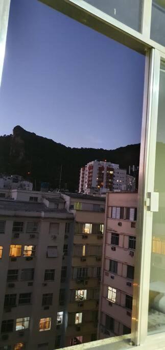Apto Em Copacabana Lindo E Bem Localizado Appartement Rio de Janeiro Buitenkant foto